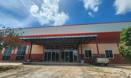 ให้เช่าอาคารพาณิชย์ / สำนักงาน - ปล่อยเช่าอาคาร 800ตรม สูง9เมตร ติดถนนใหญ่ พระธาตุบังพวน ทางไปหนองสองห้อง หนองคาย