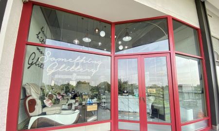 ขายอาคารพาณิชย์ / สำนักงาน - เซ้งร้านความงามครบวงจร Something Glittery เขตบางกะปิ จังหวัดกรุงเทพมหานคร