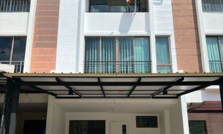 ให้เช่าทาวน์เฮาส์ - ปล่อยเช่าทาวน์เฮาส์3ชั้น หมู่บ้านเดอะ ไพรเวท วิจเลจบางจาก ซ.สุขุมวิท97/1