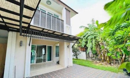 ขายบ้าน - ขายบ้านเดี่ยว 2 ชั้น หมู่บ้านเดอะเซนโทรวงแหวน-อ่อนนุชลาดกระบัง พร้อมเข้าอยู่ ทำเลดี เดินทางสะดวก ใกล้โรบินสัน ลาดกระบัง