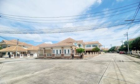 บ้าน - บ้านหลังใหญ่+เฟอร์ฯ เนื้อที่เยอะ แปลงหัวมุม เหมาะกับครอบครัวใหญ่ มีห้องนอนใหญ่ที่เป็นส่วนตัวกับครอบครัวแยกกันในแต่ละห้อง บึงแก่นนคร เมืองขอนแก่น