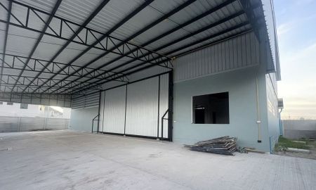 ให้เช่าโรงงาน / โกดัง - ให้เช่าโกดังสร้างใหม่ใกล้บางแสน ตลาดนัดจตุจักร-ถนนข้าวหลาม ซอย 16 ห้วยกะปิ พื้นที่ 450 ตร.ม.