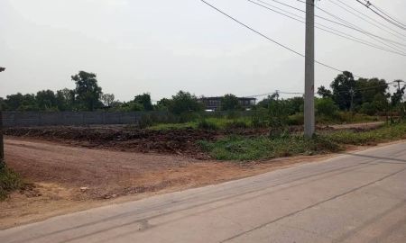 ที่ดิน - ที่ดินหัวมุม ติดถนน 3 ด้าน ทำเลทอง คลองสาม (ปทุมธานี)