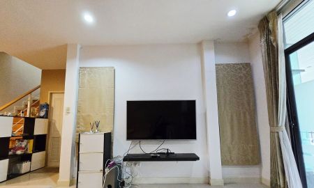 ขายบ้าน - ขายทาวโฮม 2 ชั้น หมู่บ้านเดอะวิลล่า รามคำแหง-สุวรรณภูมิ เขตมีนบุรี จังหวัดกรุงเทพมหานคร