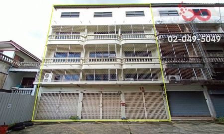 ขายอาคารพาณิชย์ / สำนักงาน - ขายอาคารพาณิชย์ 4.5ชั้น 3คูหา ศรีนครินทร์ ด่านสำโรง 11/1