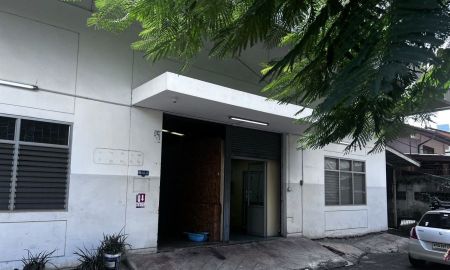 ให้เช่าโรงงาน / โกดัง - ให้เช่าโกดัง พร้อมสำนักงาน ซอยสุขุมวิท64