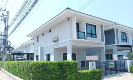 บ้าน - ขาย/เช่าบ้านแฝด2ชั้น สไตล์บ้านเดี่ยว มบ.มณีรินทร์ปาร์ค บางพระ สภาพใหม่ให้มากกว่าบ้านโครงการ พร้อมครัวบิวท์อิน