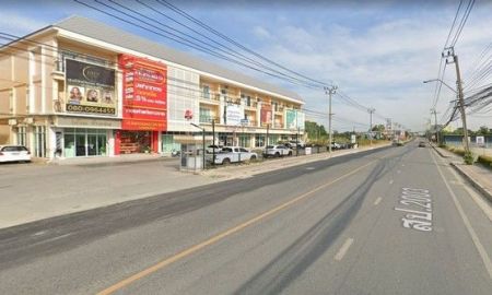 ขายอาคารพาณิชย์ / สำนักงาน - ขายด่วนอาคารพาณิชย์ 3 โครงการ ริทซ์วิลล์ ติดถนนซอยเอแบคบางนา มีที่จอดรถเยอะ ราคา 6.78 ล้าน