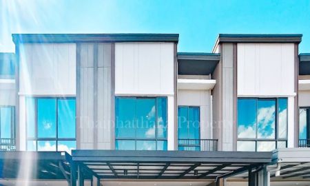 ขายทาวน์เฮาส์ - วี คอมพาวด์ บางนา-ศรีนครินทร์ ทาวน์โฮม สไตล์โมเดิร์น ต่อเติมพร้อมเข้าอยู่