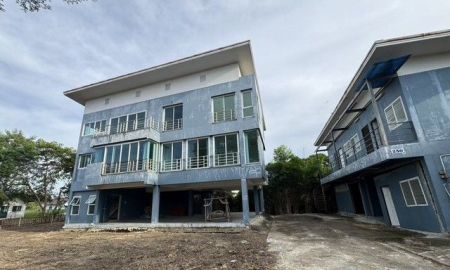 อาคารพาณิชย์ / สำนักงาน - ให้เช่าอาคาร 3 ชั้น 7 ห้องนอน 4 ห้องน้ำ และหอพัก 4 ห้องนอน 4 ห้องน้ำ ปรับปรุงใด้ ประชาร่วมใจ 43 มีนบุรี