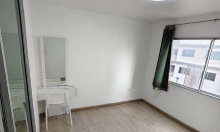 ขายคอนโด - สมาร์ทคอนโด วัชรพล 1 ห้องนอน 31 ตรม. ชั้น 3 อาคาร B รีโนเวทใหม่เรียบร้อย พร้อมอยู่