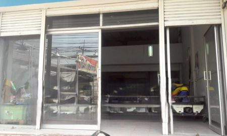 ขายอาคารพาณิชย์ / สำนักงาน - ขายอาคารพาณิชย์ 5 ชั้น ทำเลทอง บูรพาซิตี้ บางนา-ตราด กม.42 (ติดร้านทองแม่ศรี)