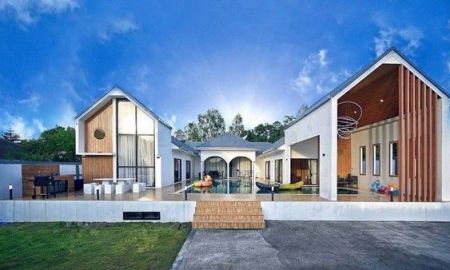 ให้เช่าที่ดิน - ดีงาม น่าซื้อ พูลวิลล่า พัทยา เนื้อที่ 225 ตารางวา ขาย 14.5 ล้าน 4 นอน 3 น้ำ พัทยา บางละมุง ชลบุรี