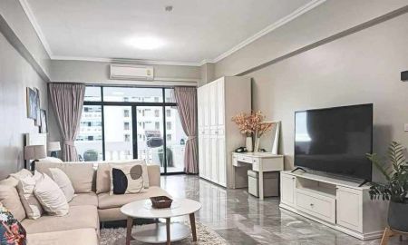 ให้เช่าคอนโด - ให้เช่าคอนโดวิวทะเล Jomtien Complex ขนาด 67 ตร.ม.