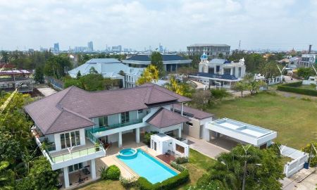 บ้าน - ขาย ให้เช่าบ้านสไตล์โมเดิร์น ขนาด7ห้องนอน 7 ห้องน้ำ บ้านหันทางทิศตะวันออก เฉียงเหนือ