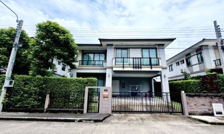 ให้เช่าบ้าน - ให้เช่า] หมู่บ้าน ภัสสร เพรสทีจ บางนา - สุวรรณภูมิ / 3 ห้องนอน 3 ห้องน้ำ / 59 ตรว. 200 ตรม. **55,000**