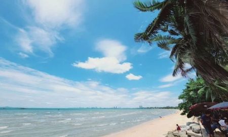 ขายที่ดิน - ขายกิจการรีสอร์ท พร้อมดำเนินกิจการ ใกล้ชายหาดบางเสร่ สัตหีบ ชลบุรี