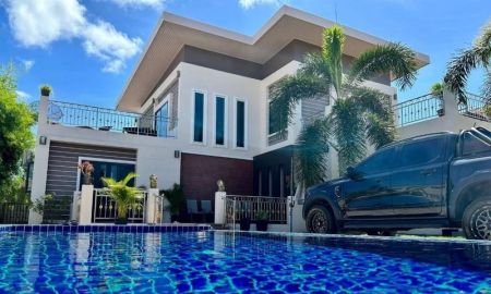 ขายบ้าน - พลูวิลล่าสุดพรู หลังใหญ่ พร้อมเฟอร์ ทำเลดี ใกล้ชายหาดบางเสร่