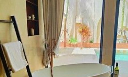 ขายบ้าน - พูลวิลล่า เขาพระตำหนัก พัทยา เนื้อที่ 400 SQ.M ขาย 35 ล้าน 5 นอน 4 น้ำ พัทยา บางละมุง ชลบุรี