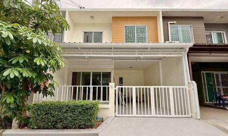 ขายทาวน์เฮาส์ - ขายทาวน์เฮ้าส์ 2 ชั้น เดอะ คัลเลอร์ส เลชเชอร์ บางนา กม.10 ใกล้ห้าง เมกาบางนา ในซอยมหาชัย บางพลีใหญ่ บางพลี ใกล้ทางด่วน