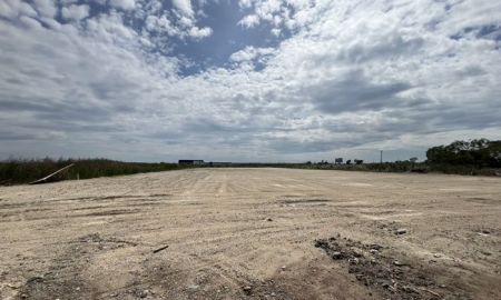 ขายที่ดิน - ขายที่ดิน 3ไร่1งาน 33 ตารางวา ถ.บางบ่อ-คลองด่าน บางเพรียง อ.บางบ่อ จ.สมุทรปราการ