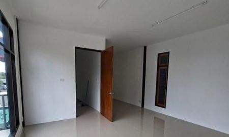 ให้เช่าโรงงาน / โกดัง - เช่า โกดัง พร้อมออฟฟิศ สภาพใหม่ ซอยร่วมสุข8 ถนนลำลูกกา รังสิต คลอง4 เดินทางสะดวก