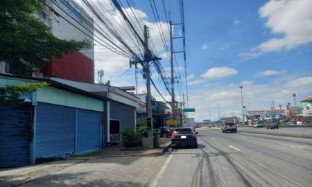 ขายอาคารพาณิชย์ / สำนักงาน - ขายอาคารพาณิชย์ ประตูน้ำพระอินทร์ ตรงข้ามตลาดAEC ถนนพหลโยธิน บางปะอิน อยุธยา