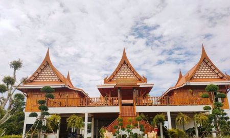 ขายที่ดิน - ขายบ้านพักตากอากาศกาญจนบุรี 5 ไร่ เลาขวัญ วิวเขา บรรยากาศสงบ บ้านไม้สักกึ่งปูน พร้อมเข้าอยู่