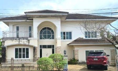 ขายบ้าน - บ้านเดี่ยวหลังมุม หมู่บ้านเอ็มเพอเร่อร์ 2 ติดโลตัสรวมโชค ที่ดินใหญ่มาก เยอะ รีโนเวทง่าย เหมาะสำหรับนักลงทุนที่มองหาทำเลเมือง-คุ้มค่าเกินราคา