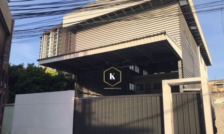 ให้เช่าโรงงาน / โกดัง - ให้เช่าโกดัง ท่าพระ เพชรเกษม บางกอกใหญ่ กรุงเทพ ใกล้รถไฟฟ้า 900 เมตร