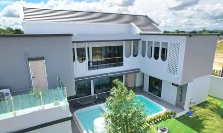 ให้เช่าบ้าน - เช่า บ้านเดี่ยวสวย พูลวิลล่า พร้อมสระว่ายน้ำ ย่านห้วยใหญ่ พัทยา ใกล้ Black Forest pattaya เดินทางสะดวก