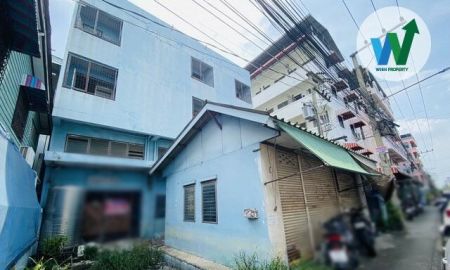 อาคารพาณิชย์ / สำนักงาน - ขาย : ให้เช่า อาคารพาณิชย์ อพาร์ทเม้นท์ หอพัก ใน ต.คลองหนึ่ง อ.คลองหลวง ปทุมธานี ขนาด 72 ตร.ว.