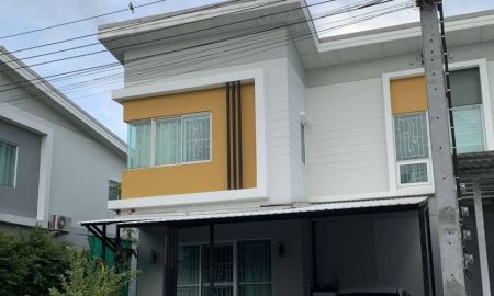 ขายบ้าน - ขายถูกมาก!! บ้านแฝด 2 ชั้น ม.คาซ่าเพรสโต้ วงแหวน-ปิ่นเกล้า ใกล้โลตัส ม.มหิดล เซ็นทรัล รถไฟฟ้าสายสีแดง