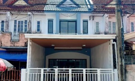 ขายทาวน์เฮาส์ - ขายทาวน์เฮ้าส์ ดีดีเฮ้าส์ อยู่วิทยา 5 หนองจอก ตกแต่งใหม่พร้อมเฟอร์นิเจอร์ ฟรีโอน