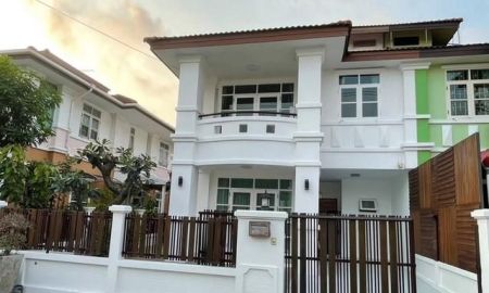 ให้เช่าบ้าน - ให้เช่าบ้านแฝด 2 ชั้น โครงการ บ้านศิรินเทพ ลาดพร้าว 101 Baan Sirinthep