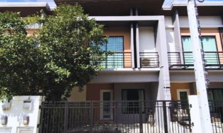 ขายทาวน์เฮาส์ - ทาวน์โฮมใหม่เอี่ยม ไม่เคยเข้าอยู่ ราคาสุดคุ้มเพียง 2.99 ล้านบาทเท่านั้น พร้อมแอร์ + ครัวบิ้วท์อิน เข้าอยู่ได้ทันที