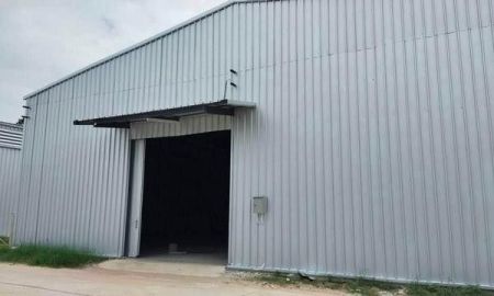 ให้เช่าโรงงาน / โกดัง - เช่า โกดัง สร้างใหม่ มีหลายขนาดให้เลือก ย่านบางละมุง ใกล้ถนนสุขุมวิท ใกล้ท่าเรือแหลมฉบัง ทำเลดี เดินทางสะดวก