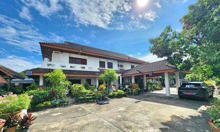 ขายบ้าน - ขายราคาถูก ทำเลดีมาก ที่ดินพร้อมสิ่งปลูกสร้าง เนื้อที่ 2 ไร่เศษ ซอยโชคชัยร่วมมิตร (ซอย 16 แยก 12) ถนนวิภาวดีรังสิต กทม.