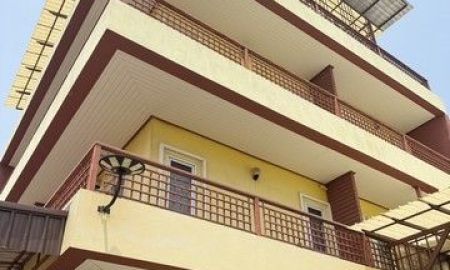 ขายอาคารพาณิชย์ / สำนักงาน - ขายด่วน ออฟฟิศพร้อมโกดัง ทำเลศักยภาพ ซอยมิสทีน ถนนราษฎร์พัฒนา พื้นที่ขนาดใหญ่ 200 ตรว. พร้อมใช้งาน รองรับทุกธุรกิจ ราคา 28 ลบ