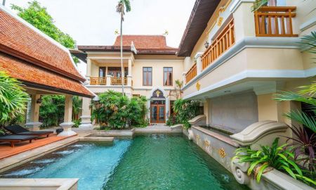 ขายบ้าน - ขายบ้านเดี่ยว 2 ชั้น หลังใหญ่ หมู่บ้านวิวทะเล มารีน่า สัตหีบ จอมเทียน ชลบุรี