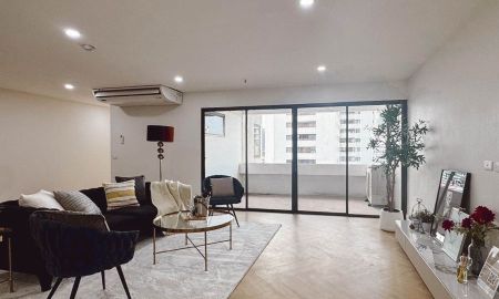 ขายคอนโด - ขายคอนโด 174 ตรม. 3 ห้องนอน รีโนเวทใหม่ พร้อมอยู่ สุขุมวิท 23 ใกล้ MRT สุขุมวิท เขตวัฒนา กรุงเทพ