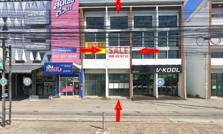 ขายอาคารพาณิชย์ / สำนักงาน - ขายอาคารพาณิชย์ 4 ชั้น มีชั้นลอย โครงการเรเนซองซ์ บางละมุง ติดถนนสุขุมวิท