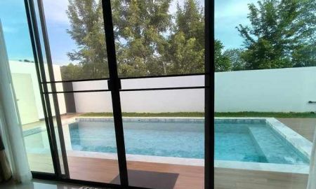 ขายบ้าน - ขายบ้านเดี่ยวสร้างใหม่พร้อมสระว่ายน้ำ 4 ห้องนอน ใกล้โรงเรียนนานาชาติรีเจ้นท์ ใกล้ขอบอ่างมาบประชัน