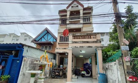 ขายอพาร์ทเม้นท์ / โรงแรม - ประกาศเลขที่ 5050168ขายอพาร์ทเม้นท์ โอกาสทองสำหรับนักลงทุนอสังหา! ขายอพาร์ทเม้นต์ 4 ชั้น ผู้เช่าเต็ม ย่านรัชดา-ห้วยขวาง แหล่งธุรกิจที่อยู่อาศัย