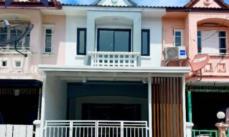 ขายทาวน์เฮาส์ - ขาย ทาวน์เฮ้าส์ เคซี 1 หทัยราษฎร์ 39 คลองสามวา ตกแต่งใหม่พร้อมเฟอร์นิเจอร์ ฟรีโอน