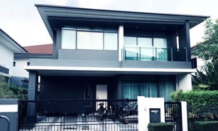 ให้เช่าบ้าน - ให้เช่า] หมู่บ้าน เศรษฐสิริ กรุงเทพกรีฑา / 4 ห้องนอน 3 ห้องน้ำ / 57 ตรว. 195 ตรม. **85,000**