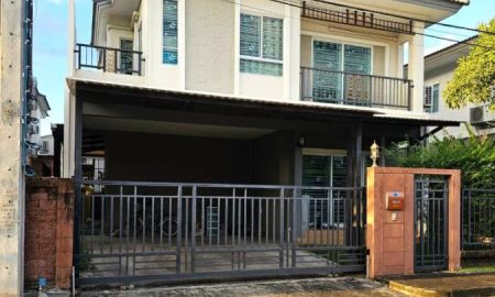 ขายบ้าน - ขายบ้านแฝด 2 ชั้น พัฒนาการ 44 ใจกลางเมืองเอกมัย-ทองหล่อ พร้อมเข้าอยู่ เดินทางสะดวก ใกล้รถไฟฟ้าสายสีเหลือง