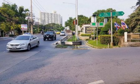 ขายที่ดิน - ขายที่ดินพร้อมสิ่งปลูกสร้าง 6-1-68 ไร่ ถ.ประชาชื่น เทศบาลรังสรรเหนือ ซอย 14 แขวงลาดยาว เขตจตุจักร กรุงเทพๆ