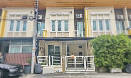 ขายทาวน์เฮาส์ - ขายโกลเด้น ทาวน์ อ่อนนุช-ลาดกระบัง 16.30 ตร.ว. บ้านสวยพร้อมเฟอร์นิเจอร์ ซอยลาดกระบัง 1 กรุงเทพ