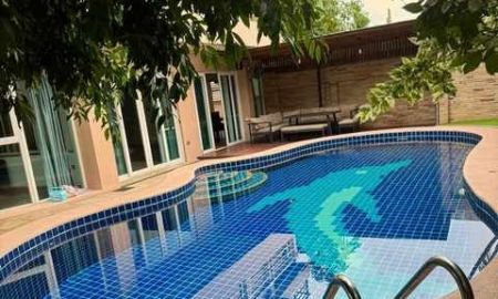 ให้เช่าบ้าน - บ้านพลูวิลล่าให้เช่าในโครงการ 6 ห้องนอน ทุ่งกลมตาลหมัน หรือสุขุมวิท 89